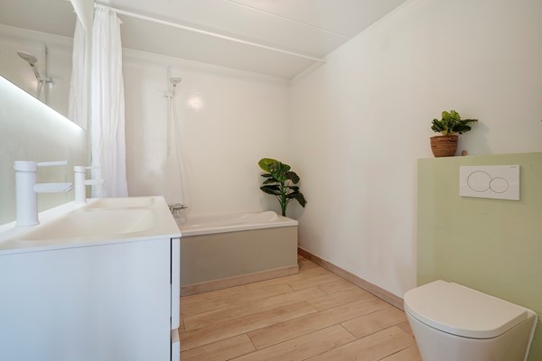 Medium property photo - Stepelerveld, 2151 JM Nieuw-Vennep